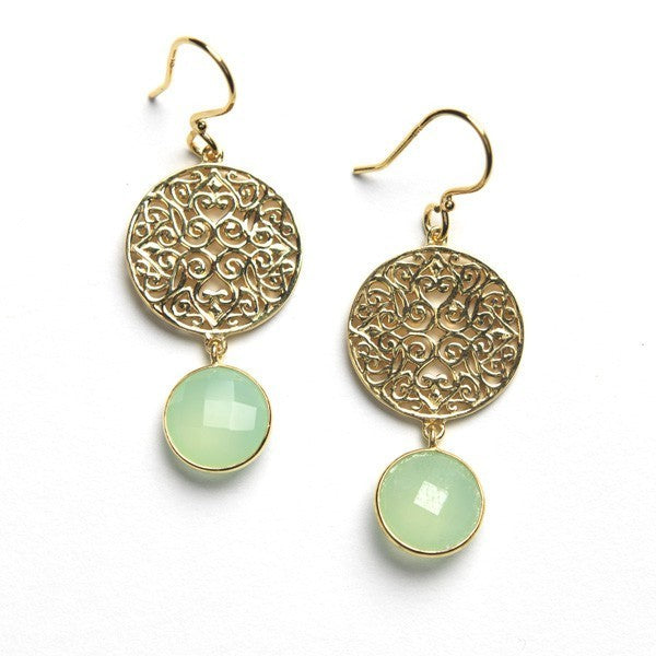 Southern Gates: Gold-plated filigree earring with green chalcedony