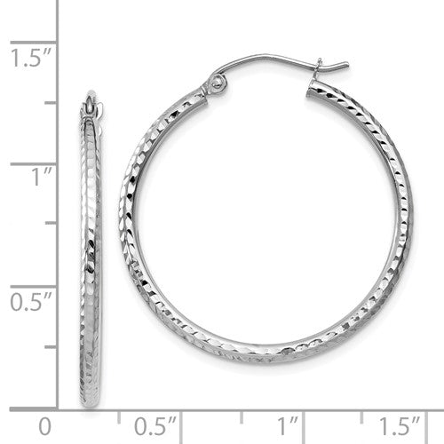 14k white gold diamond-cut 30mm round hoop earrings